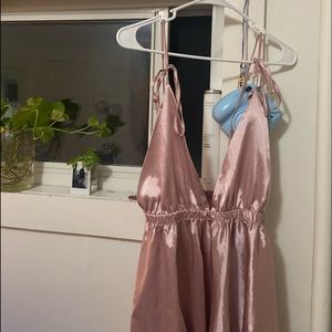 Light Pink , Satin Dress💗🌸💘✨